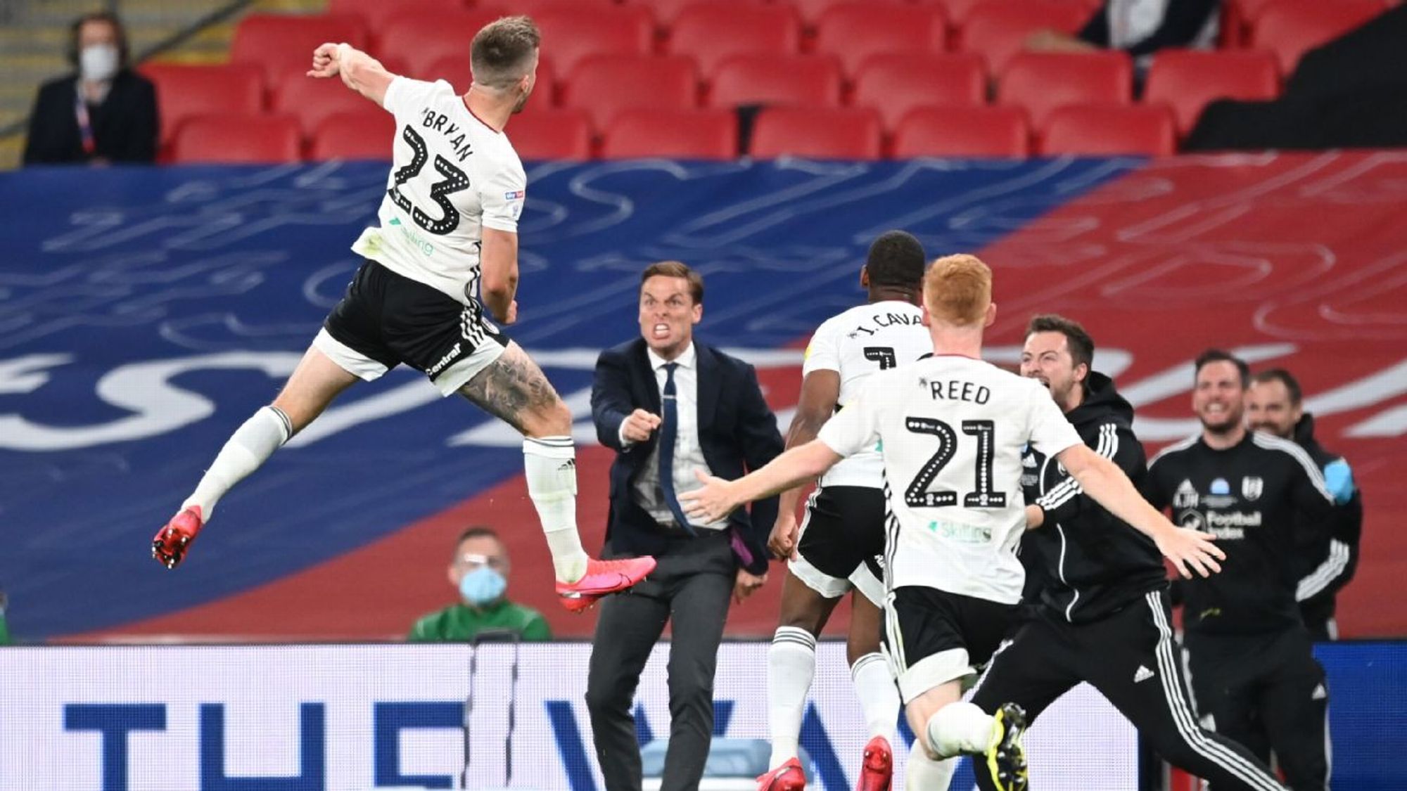 转会至巴黎 转会至巴黎